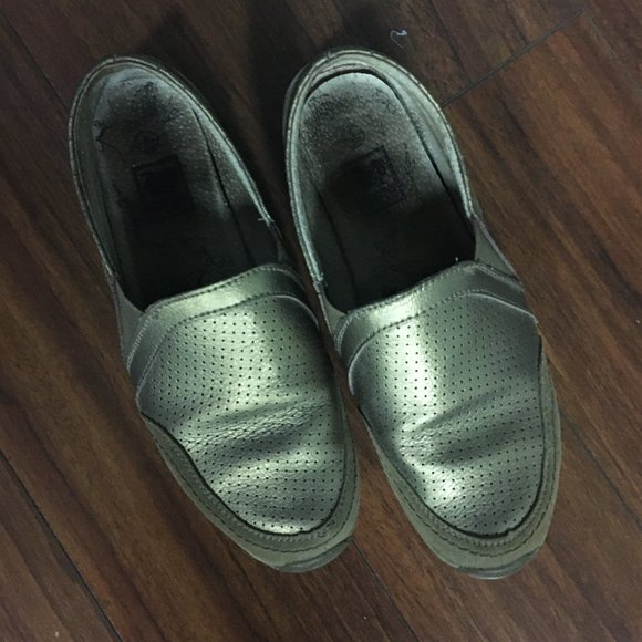 Down To Earth Casual Loafers - Picture 3 of 3